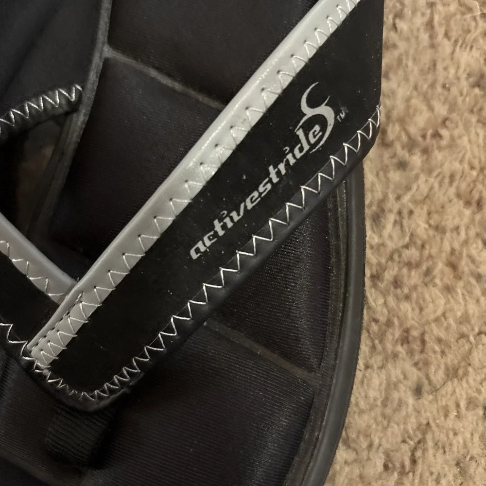 Active Stride Flip Flop Sandals Cushioned Black Men's Medium 8 9 Comfort